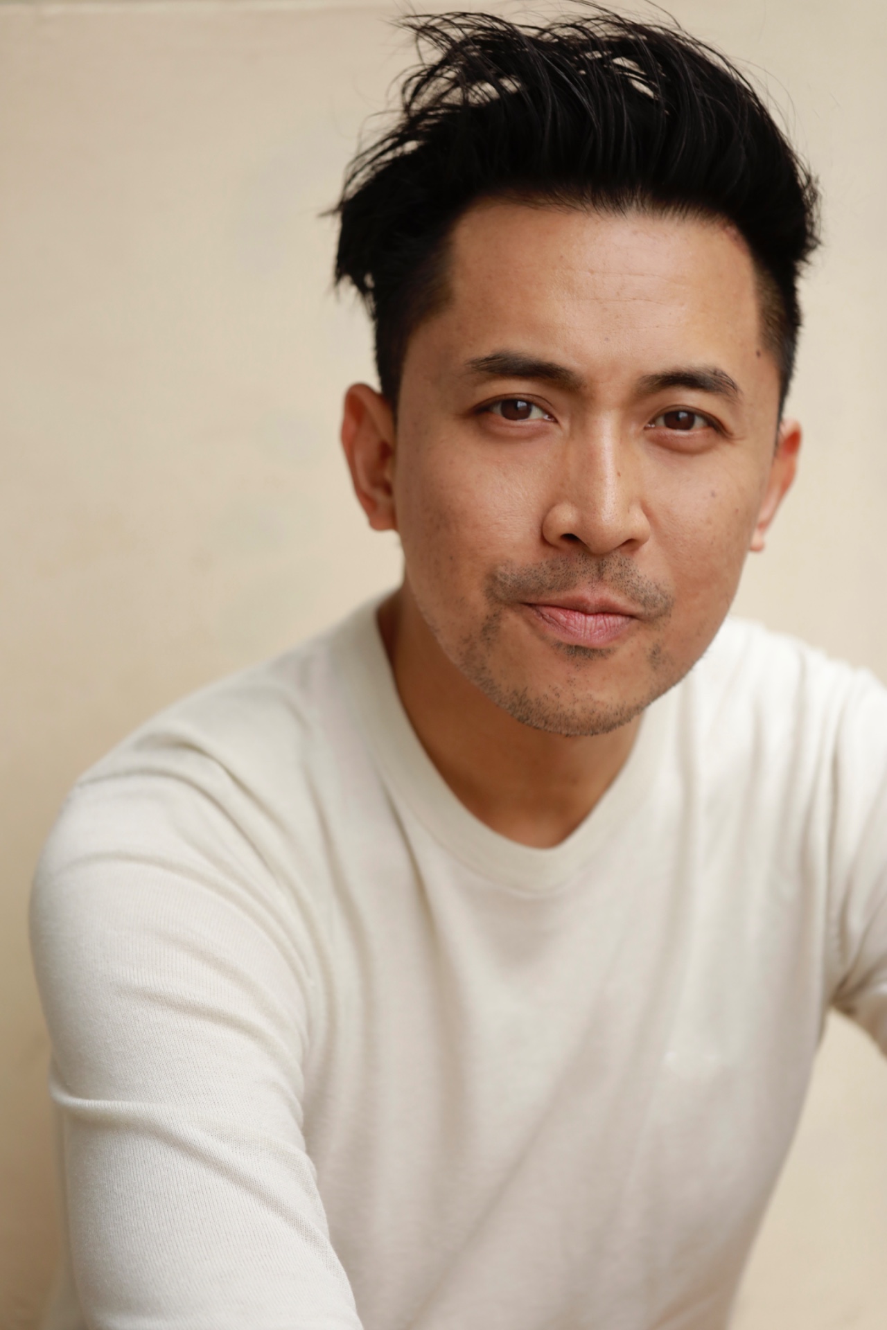Eric — Model & Host in Paris photo 6