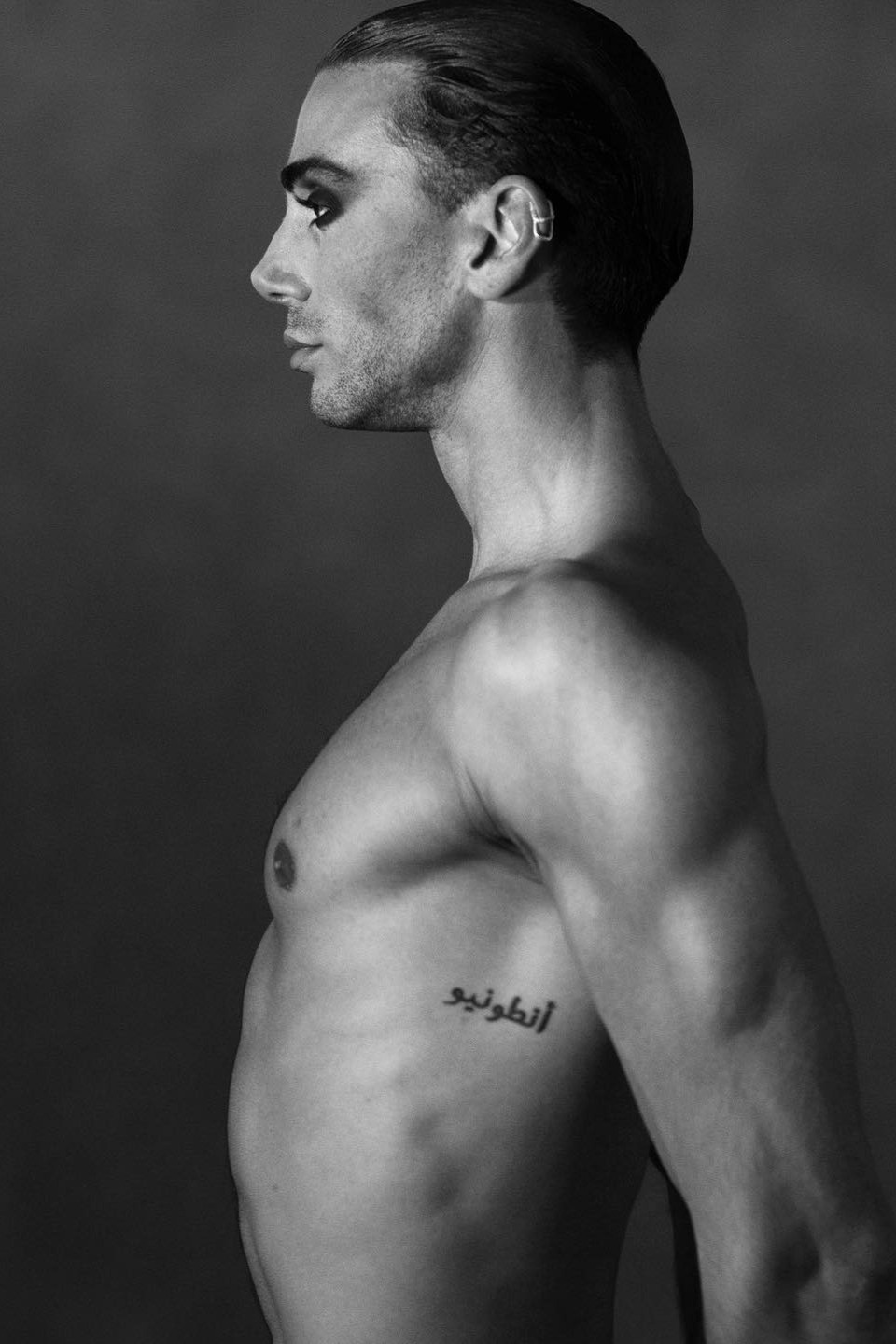 Emanuele — Model & Host in Berlin photo 8
