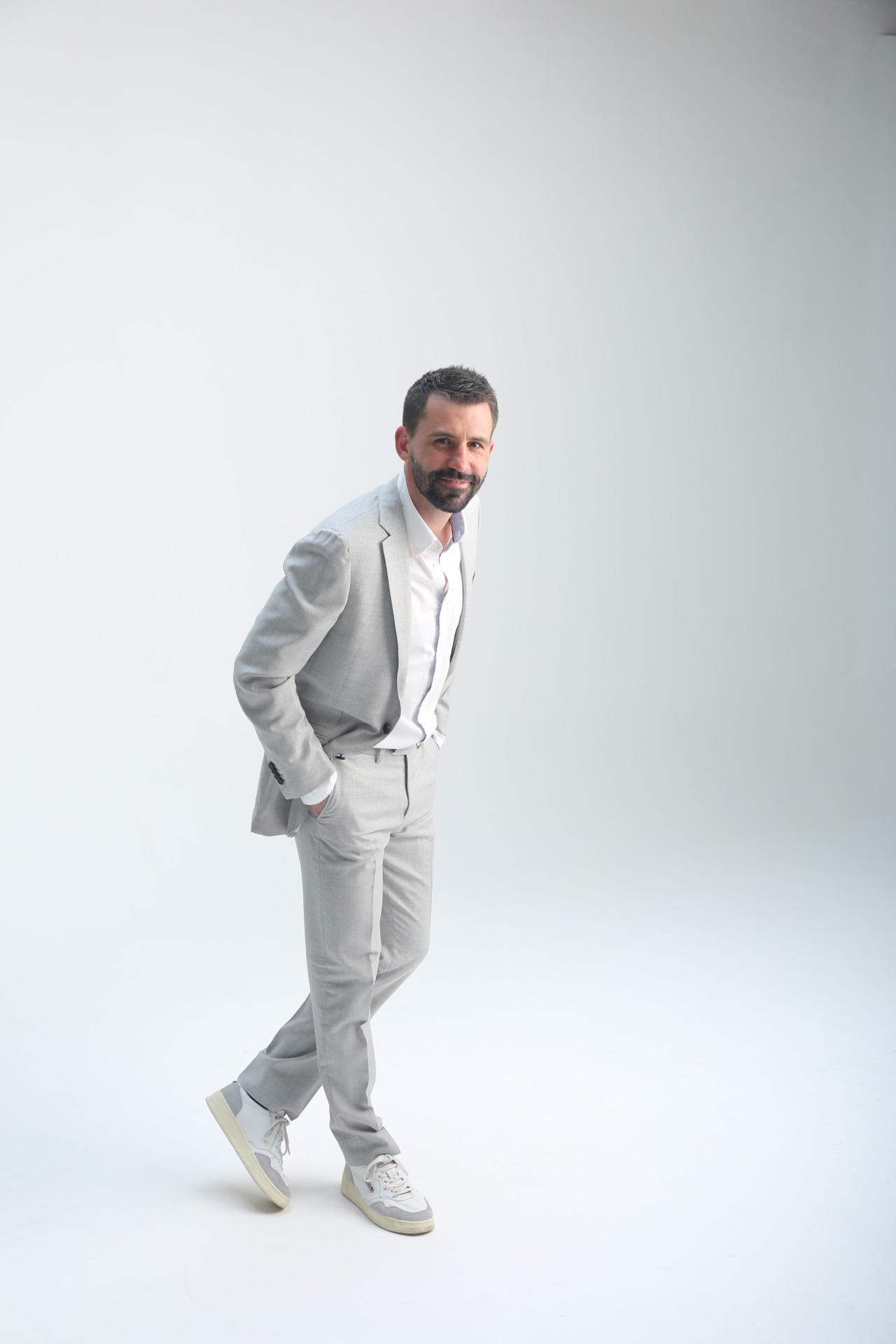 Eric — Model & Host in Schaerbeek photo 1