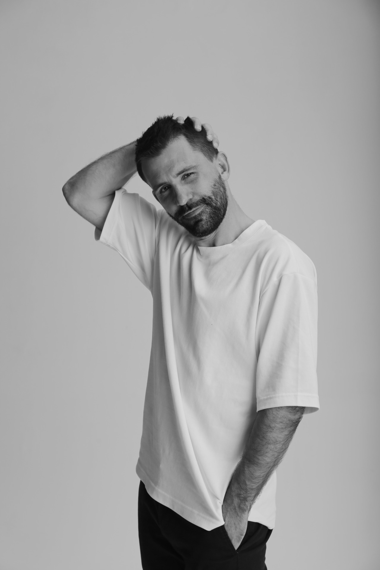 Eric — Model & Host in Schaerbeek photo 7