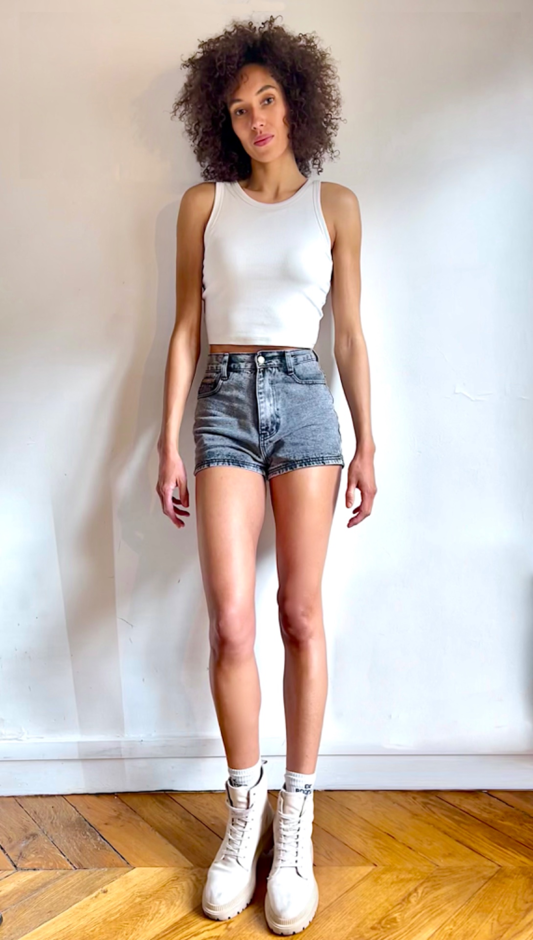 Marilou — Model & Hostess in Paris photo 1