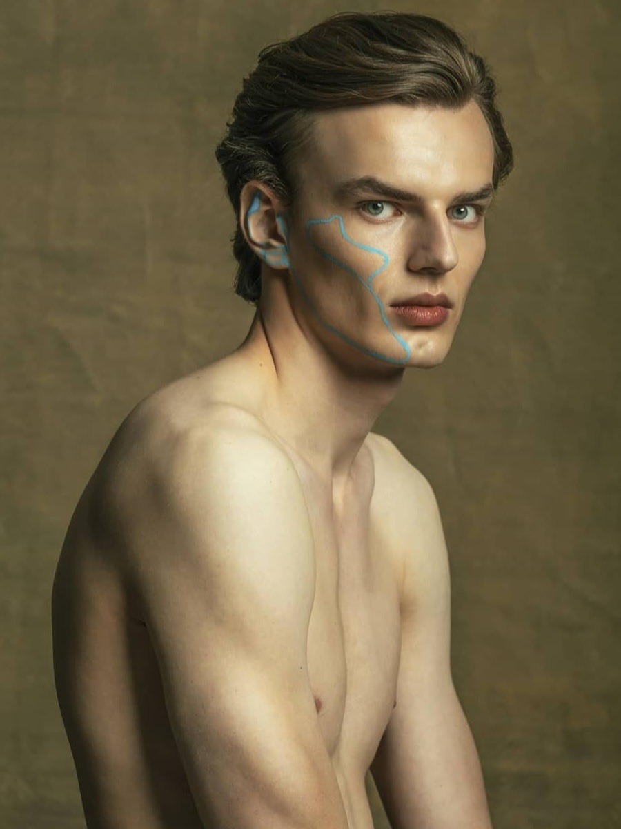 Julian — Model & Host in Berlin photo 12