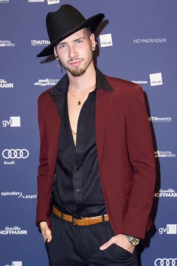 Dennis Dijay — Model & Host in Berlin photo 3