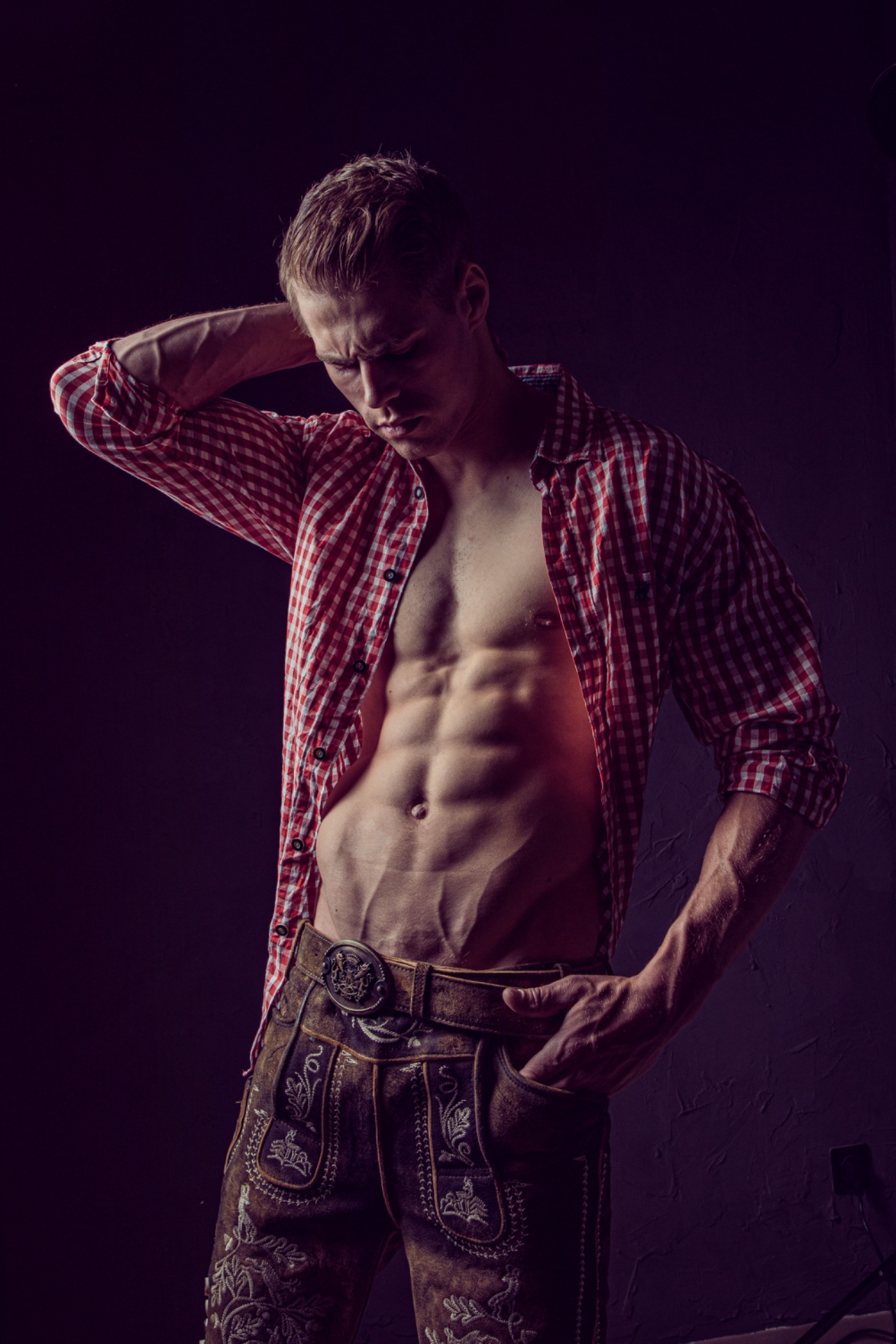 Florian — Model & Host in Leidersbach photo 3