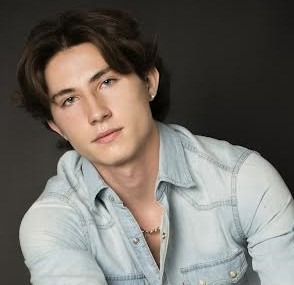 Manfredi — Model & Host in Palermo photo 3