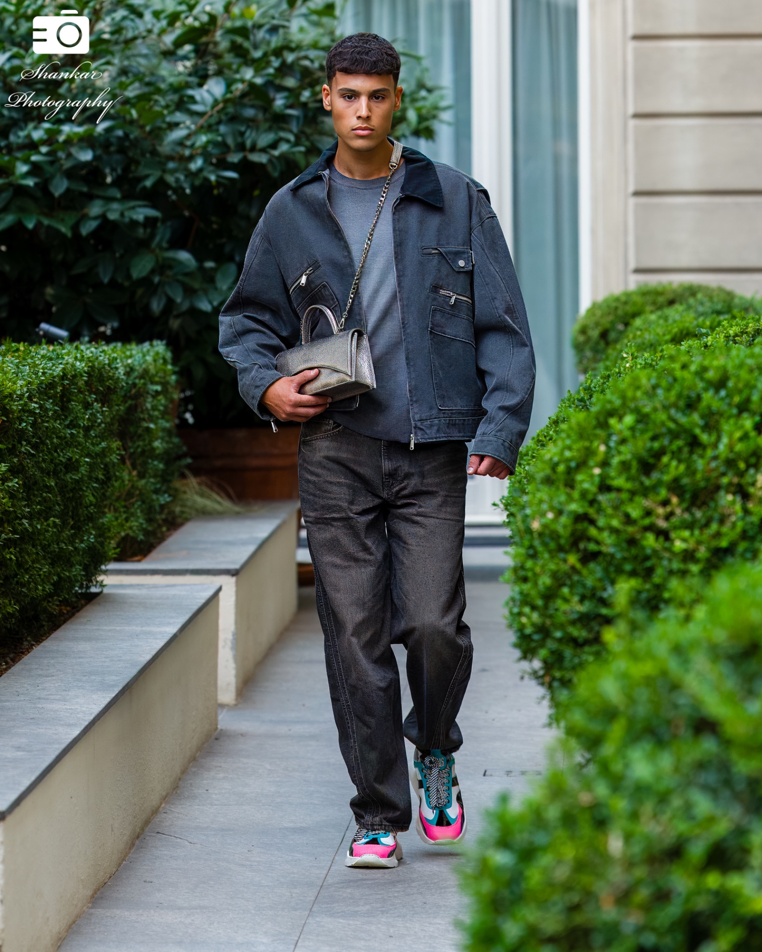 Ahmed-amine — Model & Host in Rillieux-la-pape photo 2
