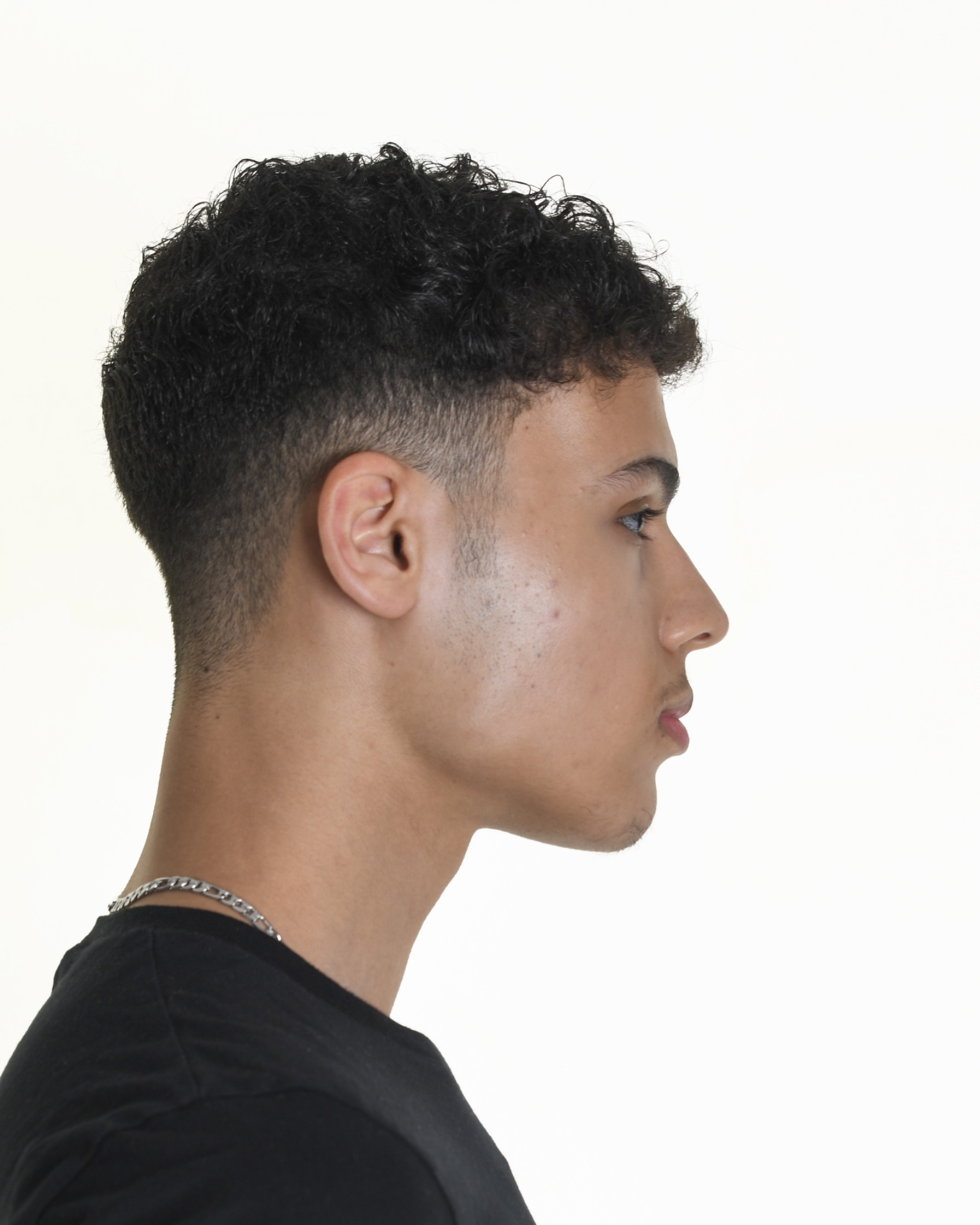 Ahmed-amine — Model & Host in Rillieux-la-pape photo 5