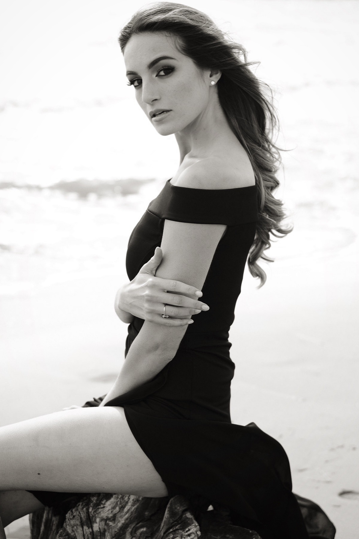 Eleonora photo 9 | Eye On Model
