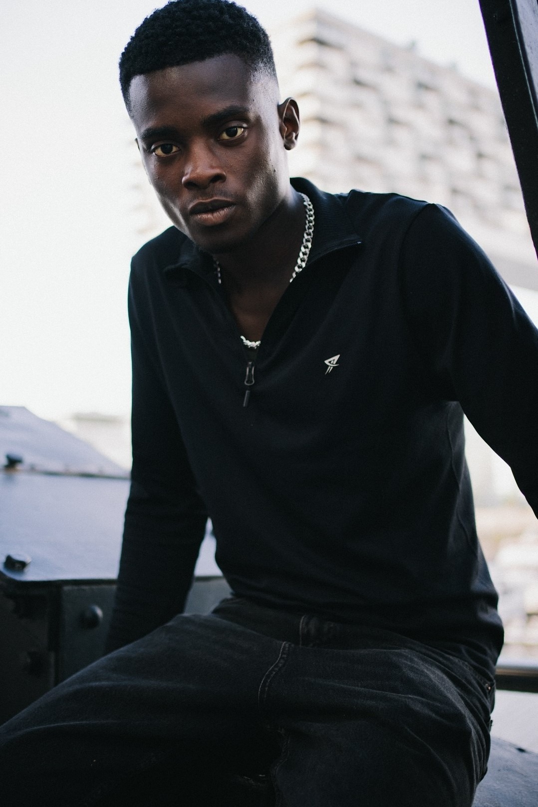 Lamine — Model & Host in Gau-algesheim photo 8