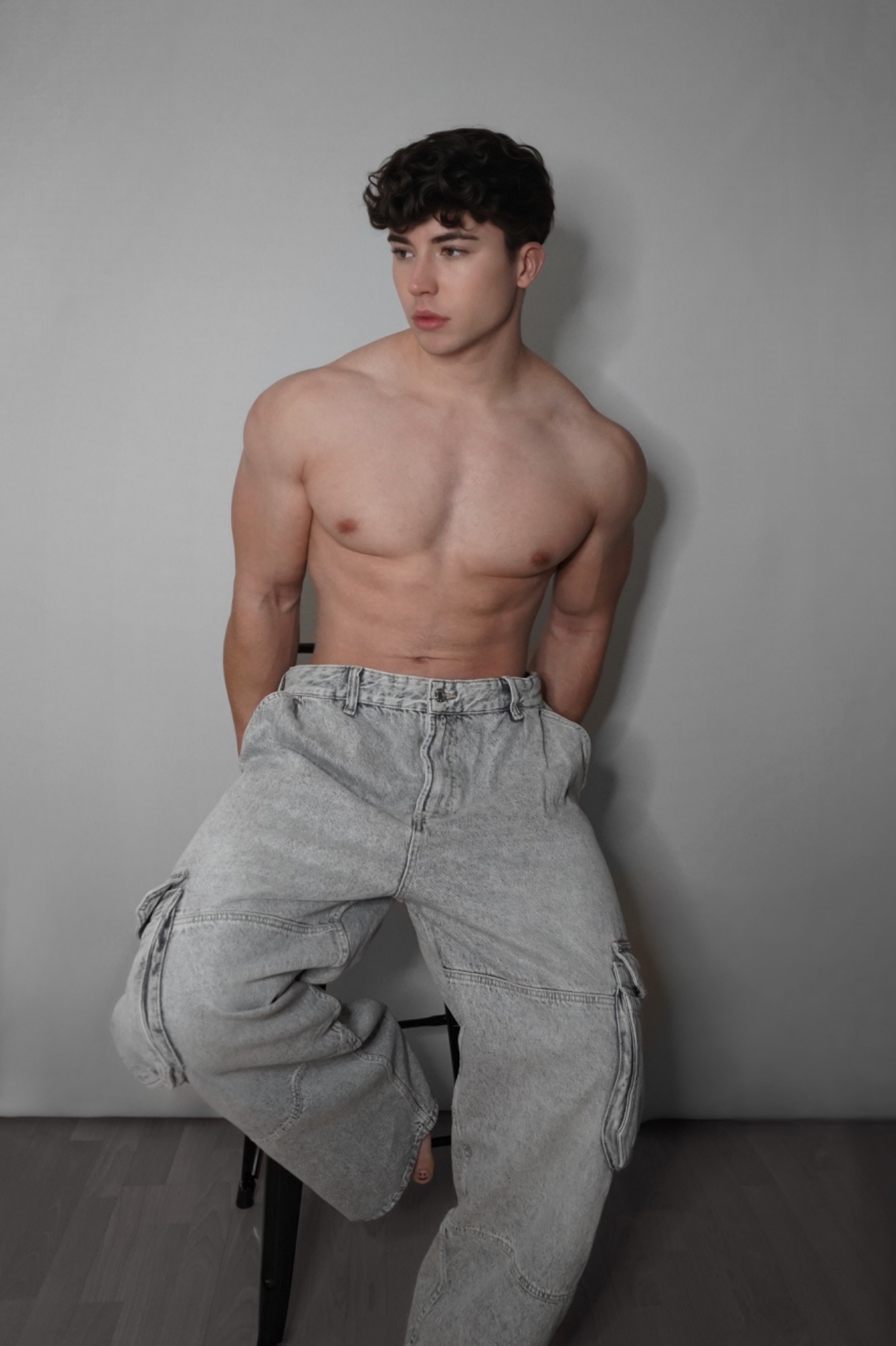Robin — Model & Host in Nieder-olm photo 8