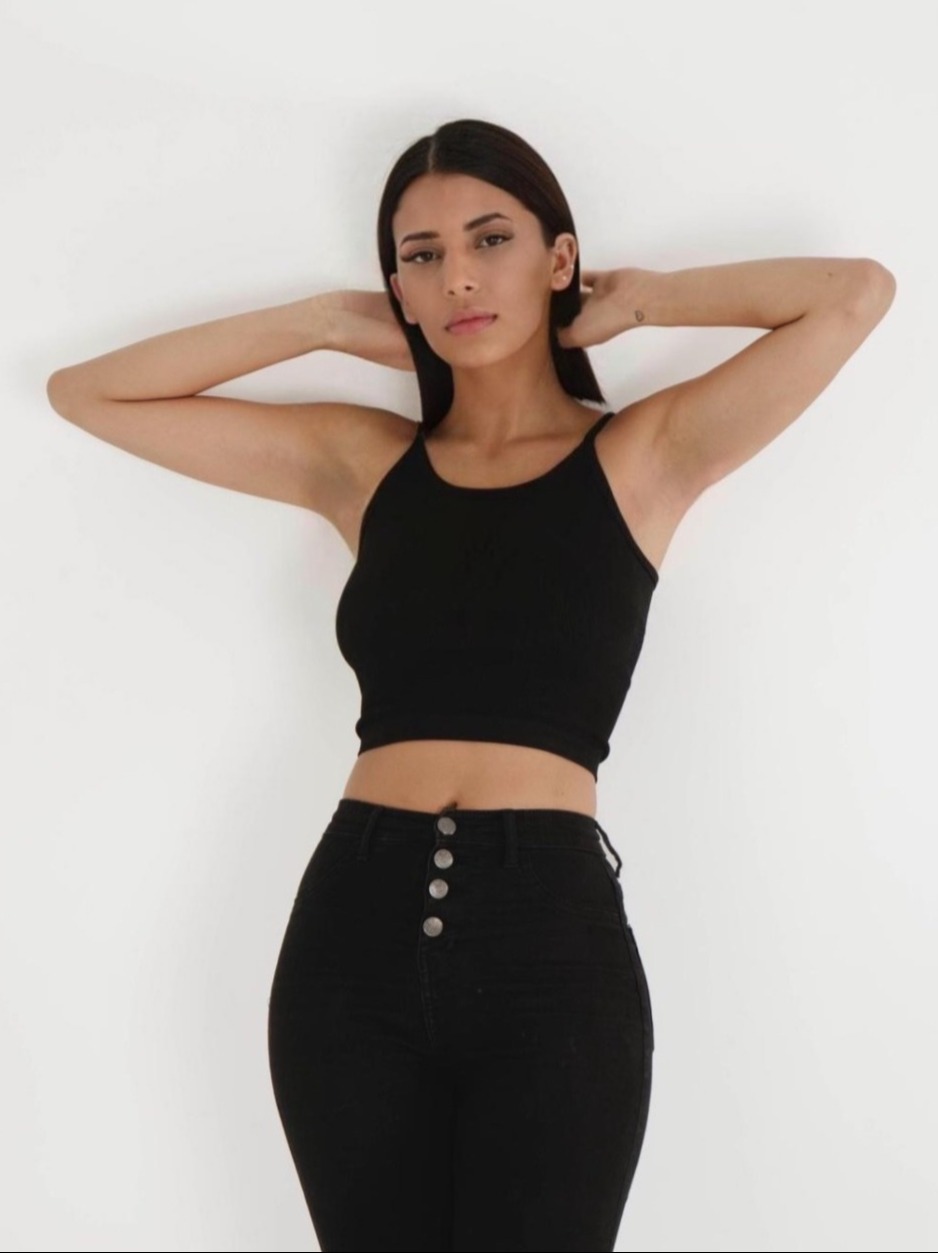 Ikram — Model & Hostess in Argenteuil photo 2
