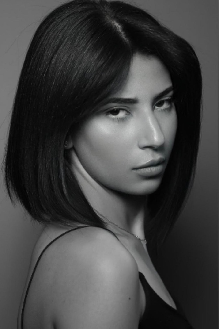 Ikram — Model & Hostess in Argenteuil photo 4