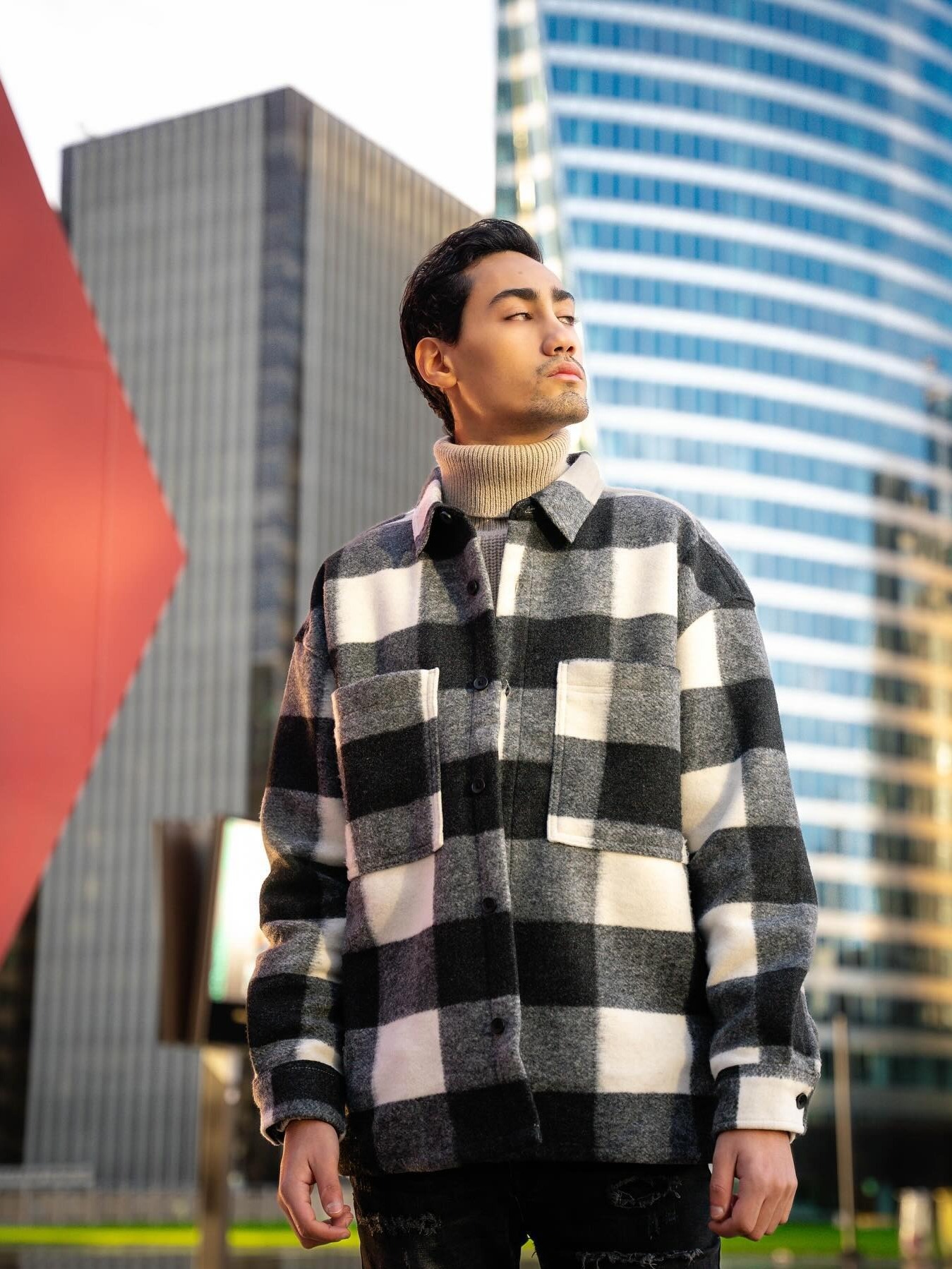 Jawed — Model & Host in Drancy photo 5