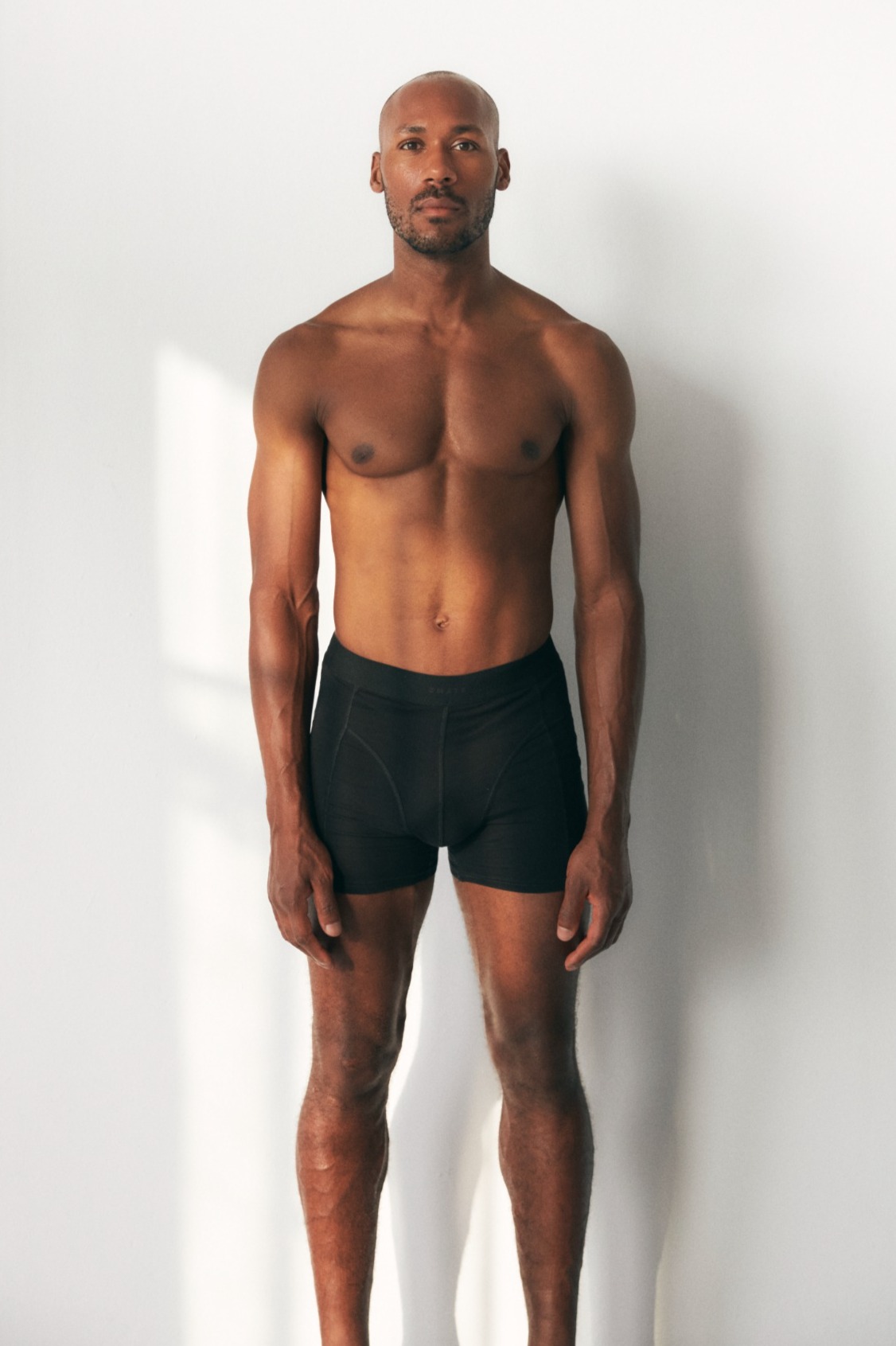 Lou — Model & Host in Goussainville photo 5