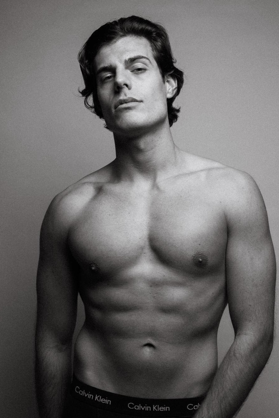 Lorenzo — Model & Host in Trezzo Sull'adda photo 10