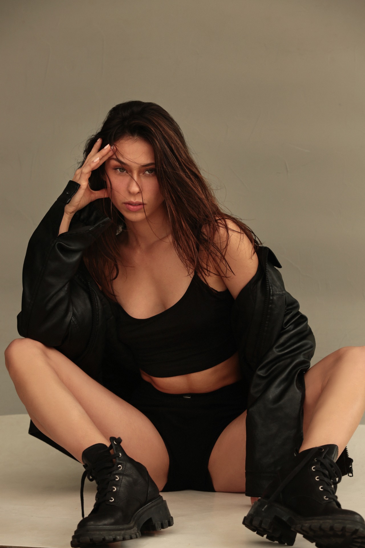 Natalia — Model & Hostess in Valladolid photo 1