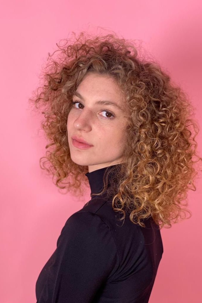 GABRIELA — Model in București | Eye On Model