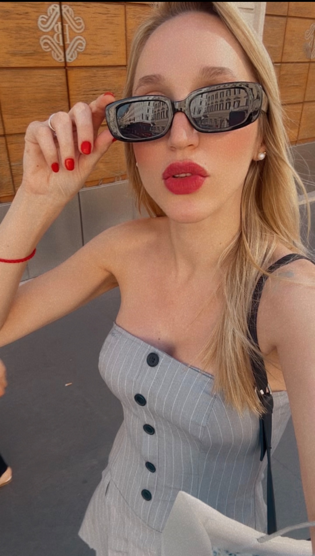 Valentina — Model & Hostess in Milano photo 2