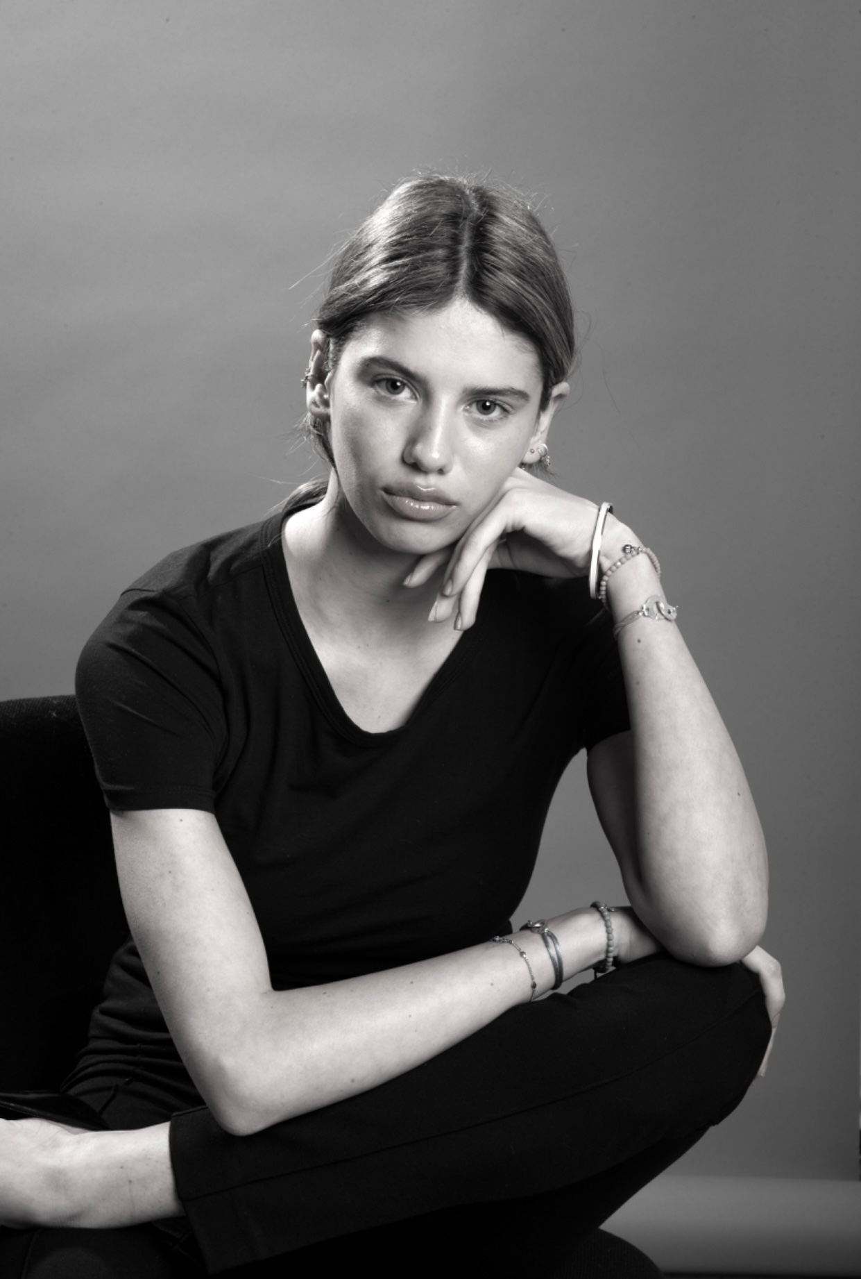 Ilona — Model & Hostess in Rognes photo 6