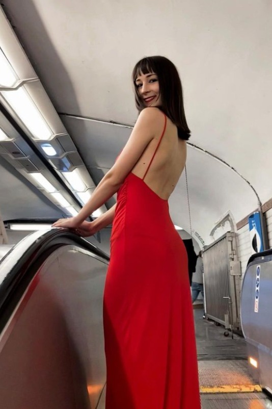 Valentina — Model & Hostess in Paris photo 12