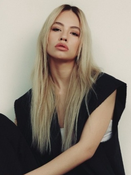 Noemi — Model & Hostess in Casola Valsenio photo 5