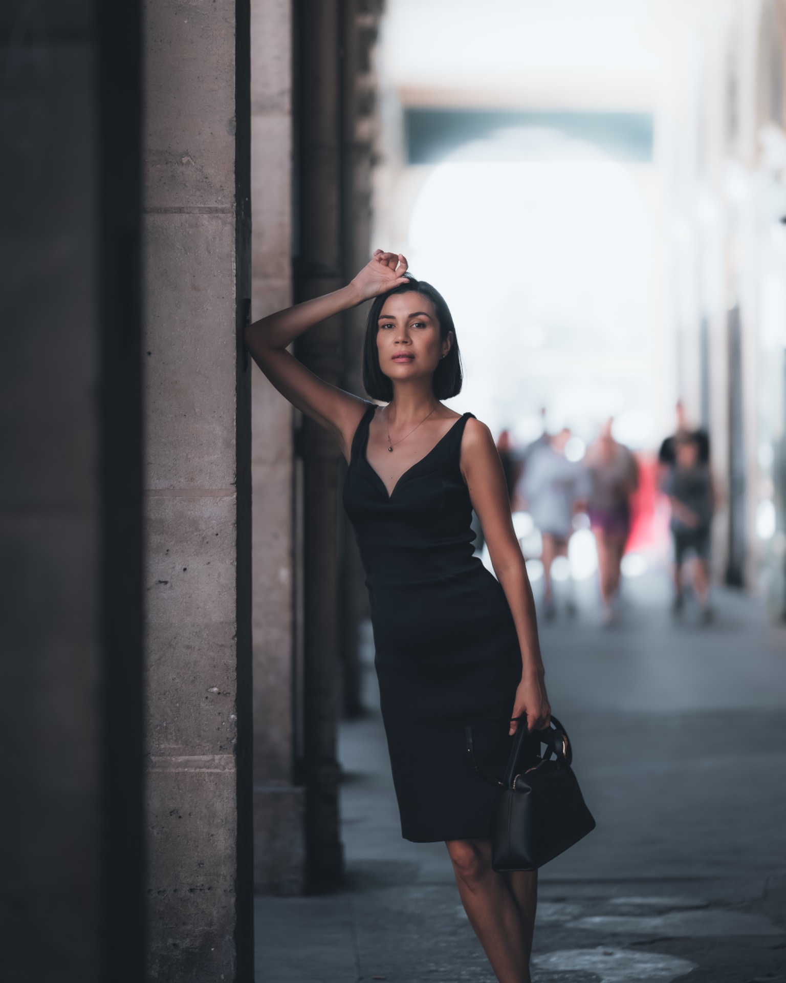 Dinara — Model & Hostess in Conflans-sainte-honorine photo 3