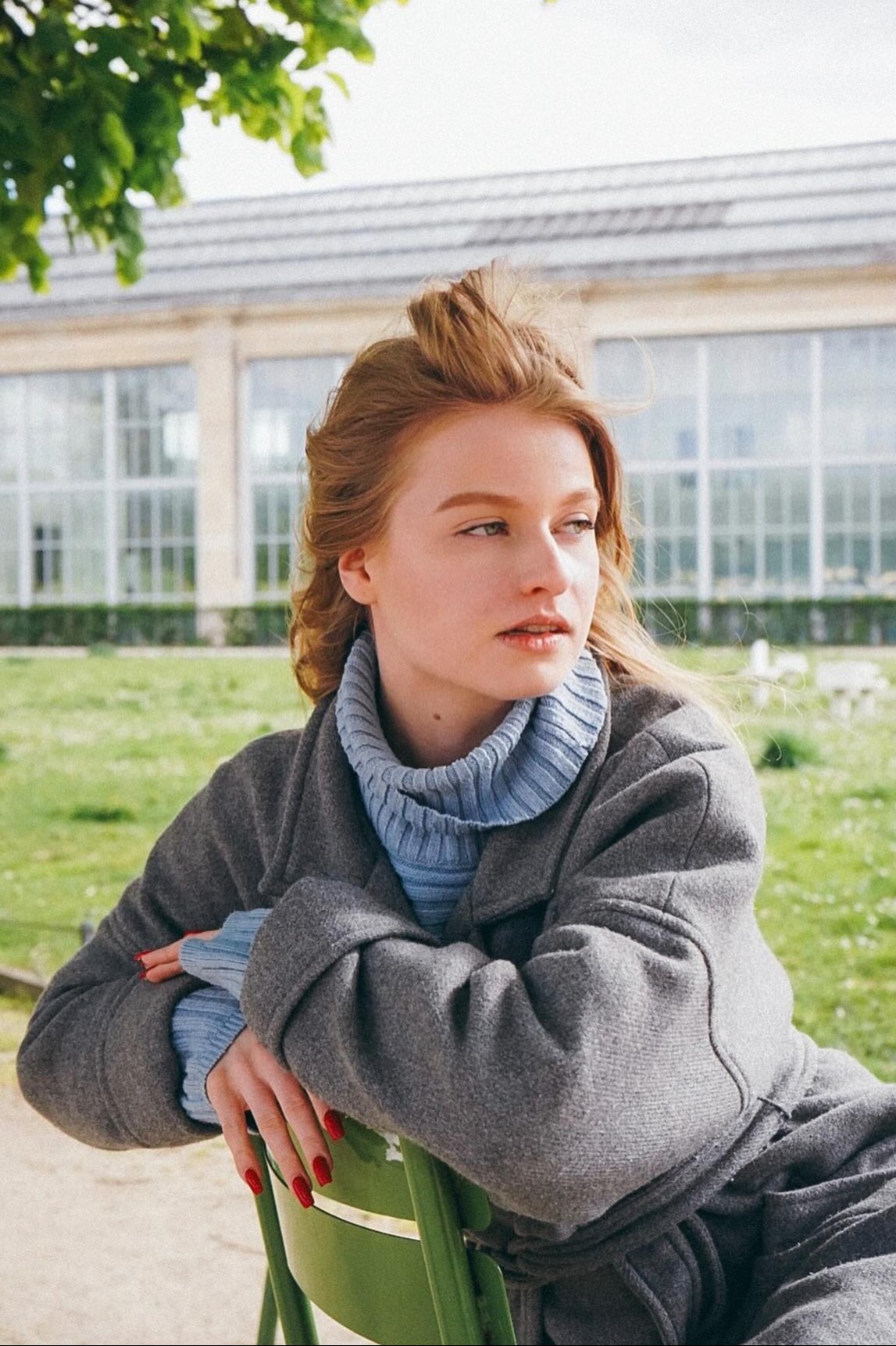 Dina — Model & Hostess in Paris photo 6