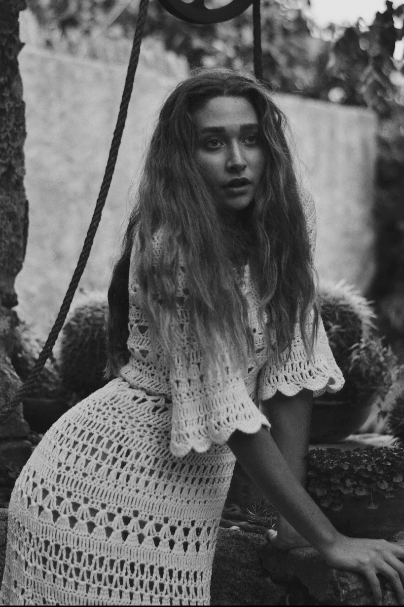Alba — Model & Hostess in Paris photo 26