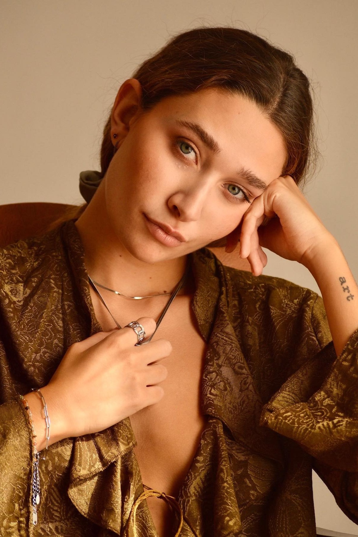 Alba — Model & Hostess in Paris photo 8