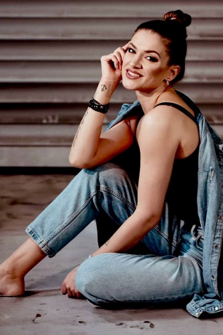 Alina — Model & Hostess in Paris photo 1