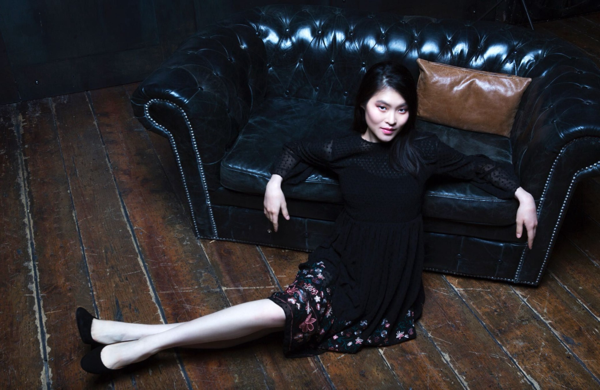 Yifei — Model & Hostess in Milano photo 3