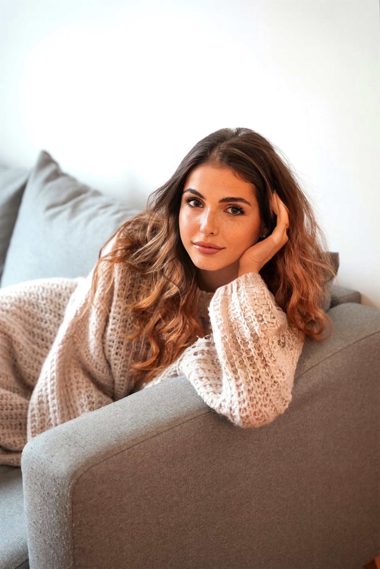 Coleen — Model & Hostess in Paris photo 2