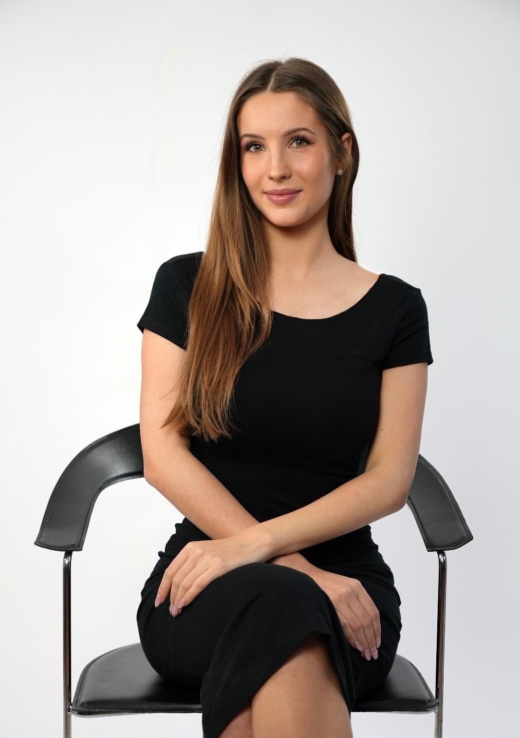 Giulia — Model & Hostess in Milano photo 7