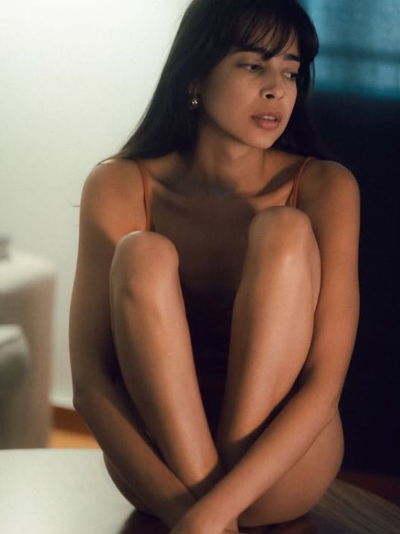 Beatriz — Model & Hostess in Neuilly-plaisance photo 4