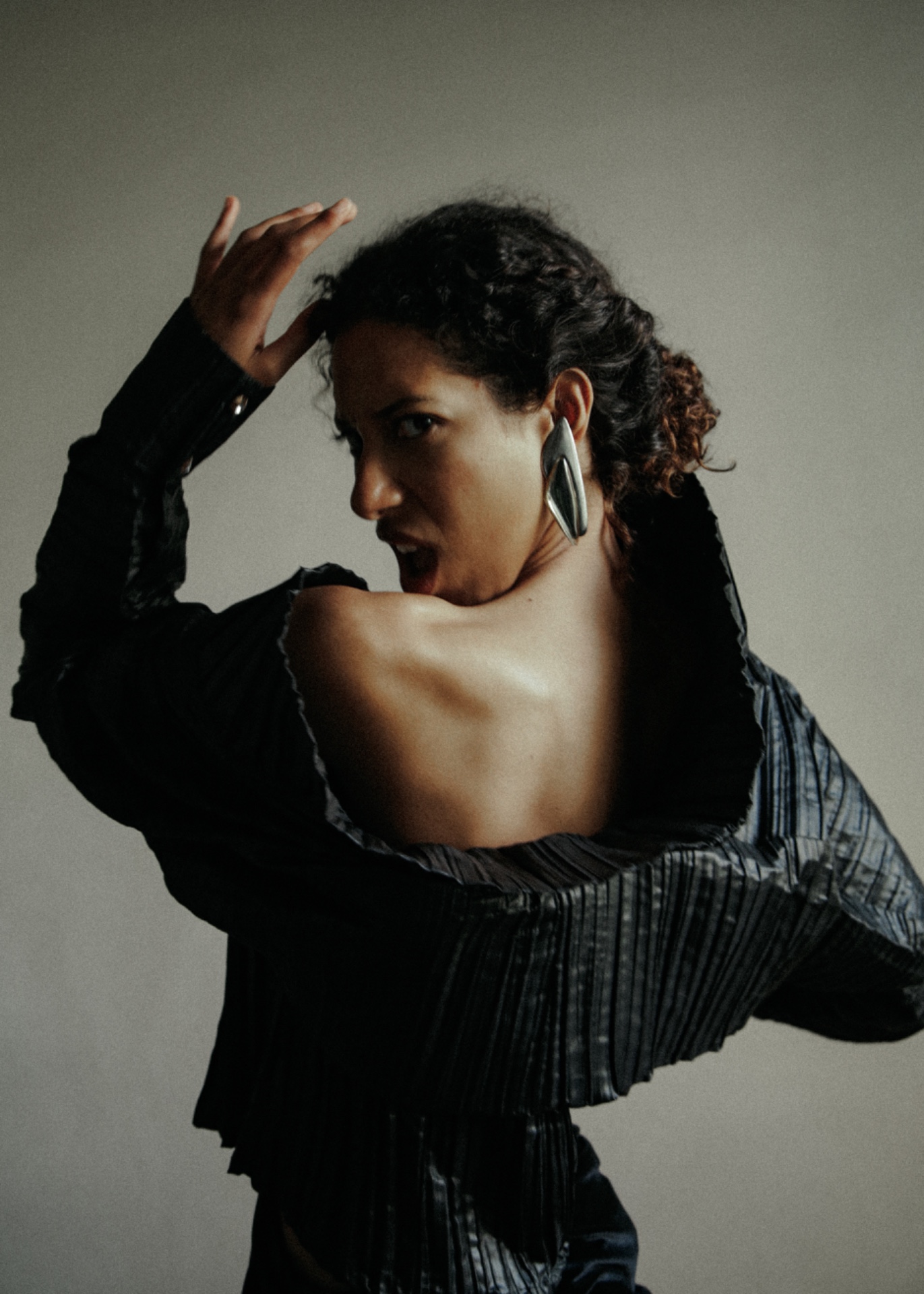 Sandy — Model & Hostess in Paris photo 2