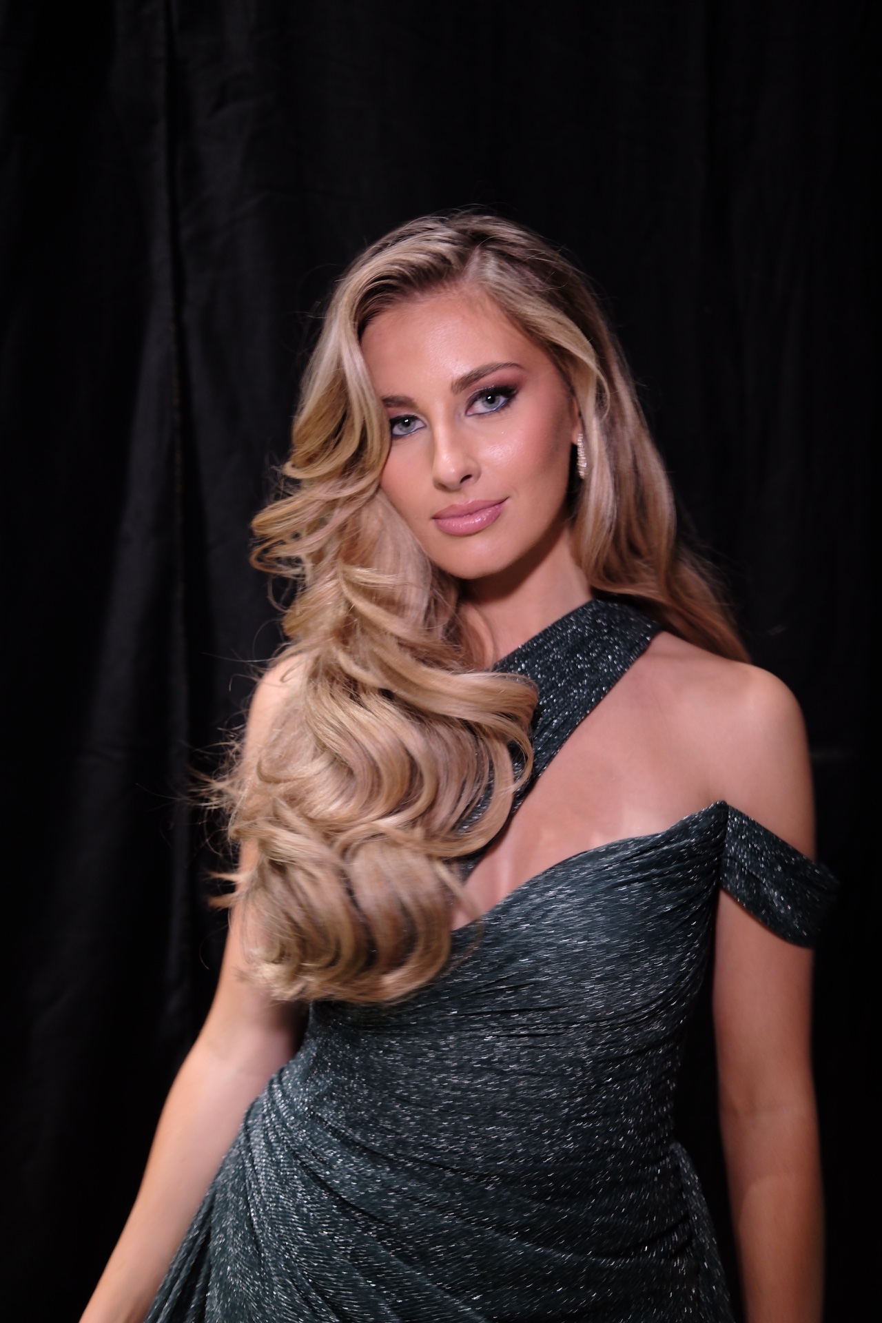 Noa — Model & Hostess in Reims photo 2