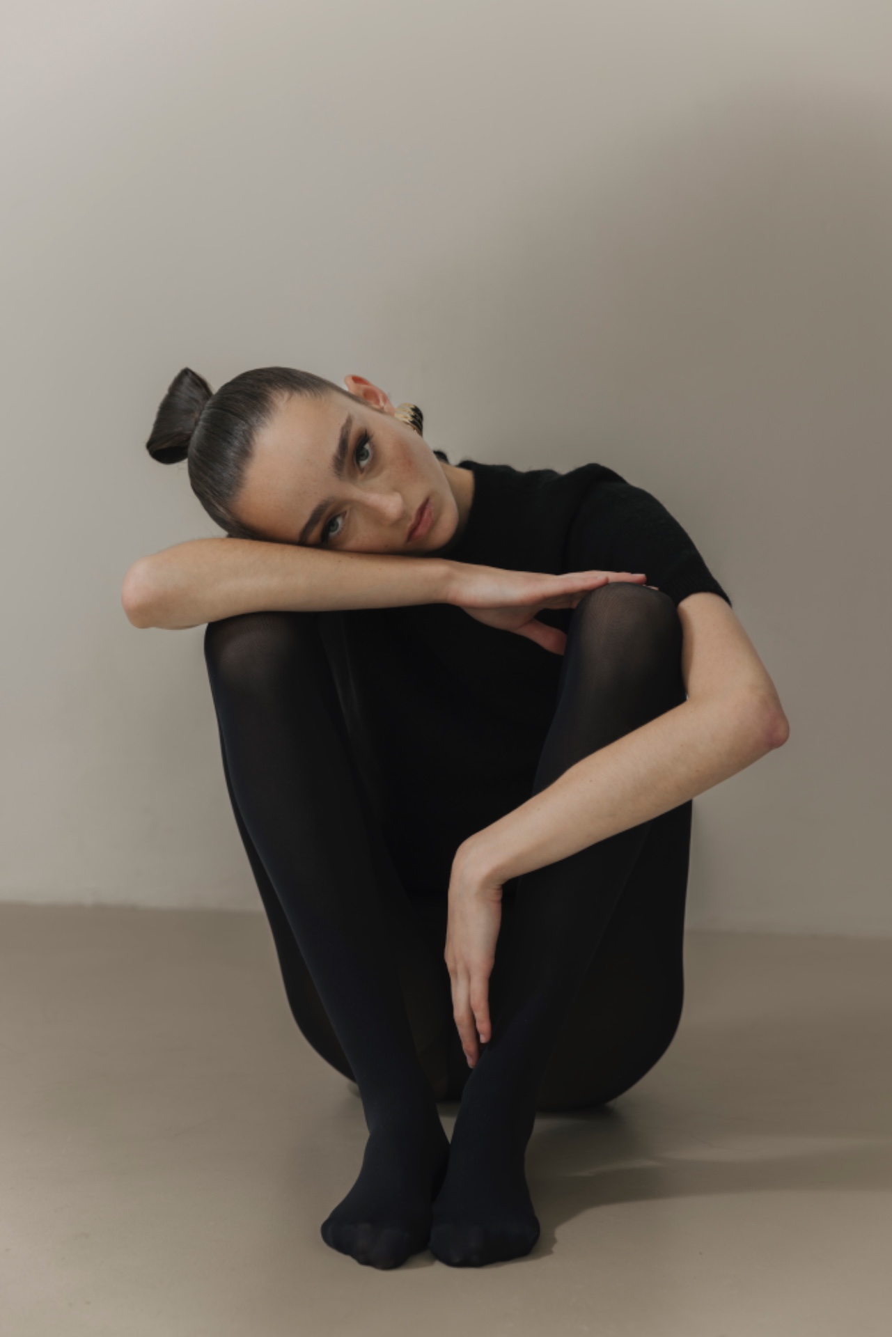 Luna — Model & Hostess in Paris photo 16