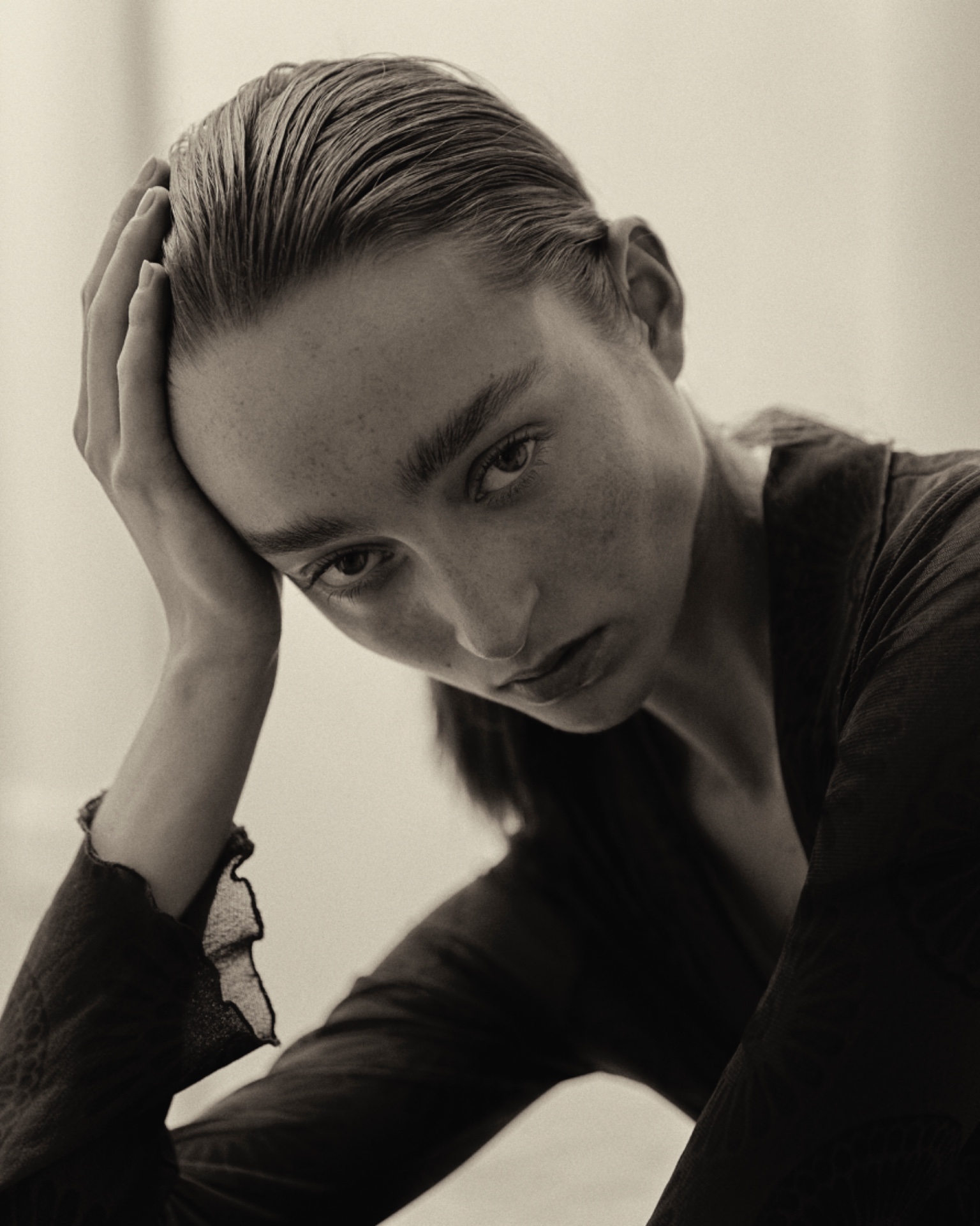 Luna — Model & Hostess in Paris photo 27