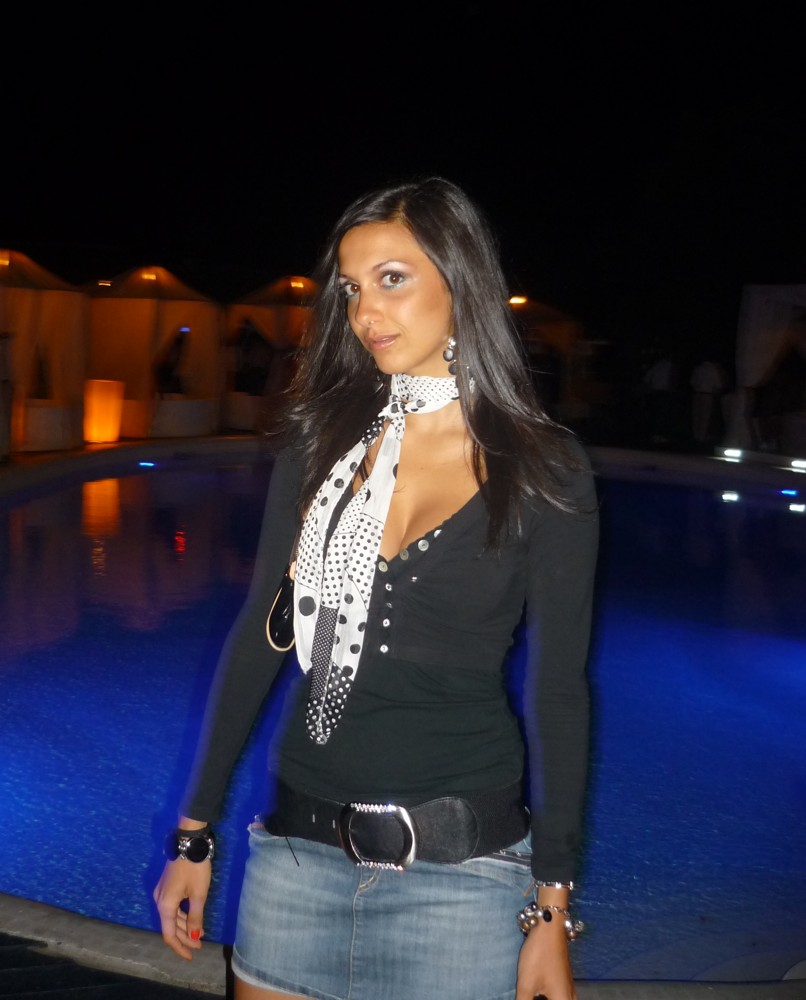 Simona — Model & Hostess in Roma photo 7
