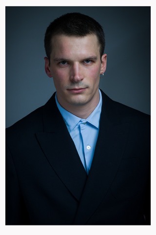 Alexandre — Model & Host in Pantin photo 14