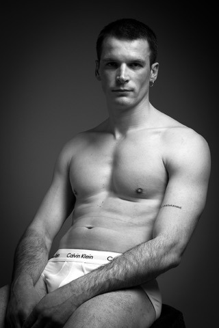 Alexandre — Model & Host in Pantin photo 8