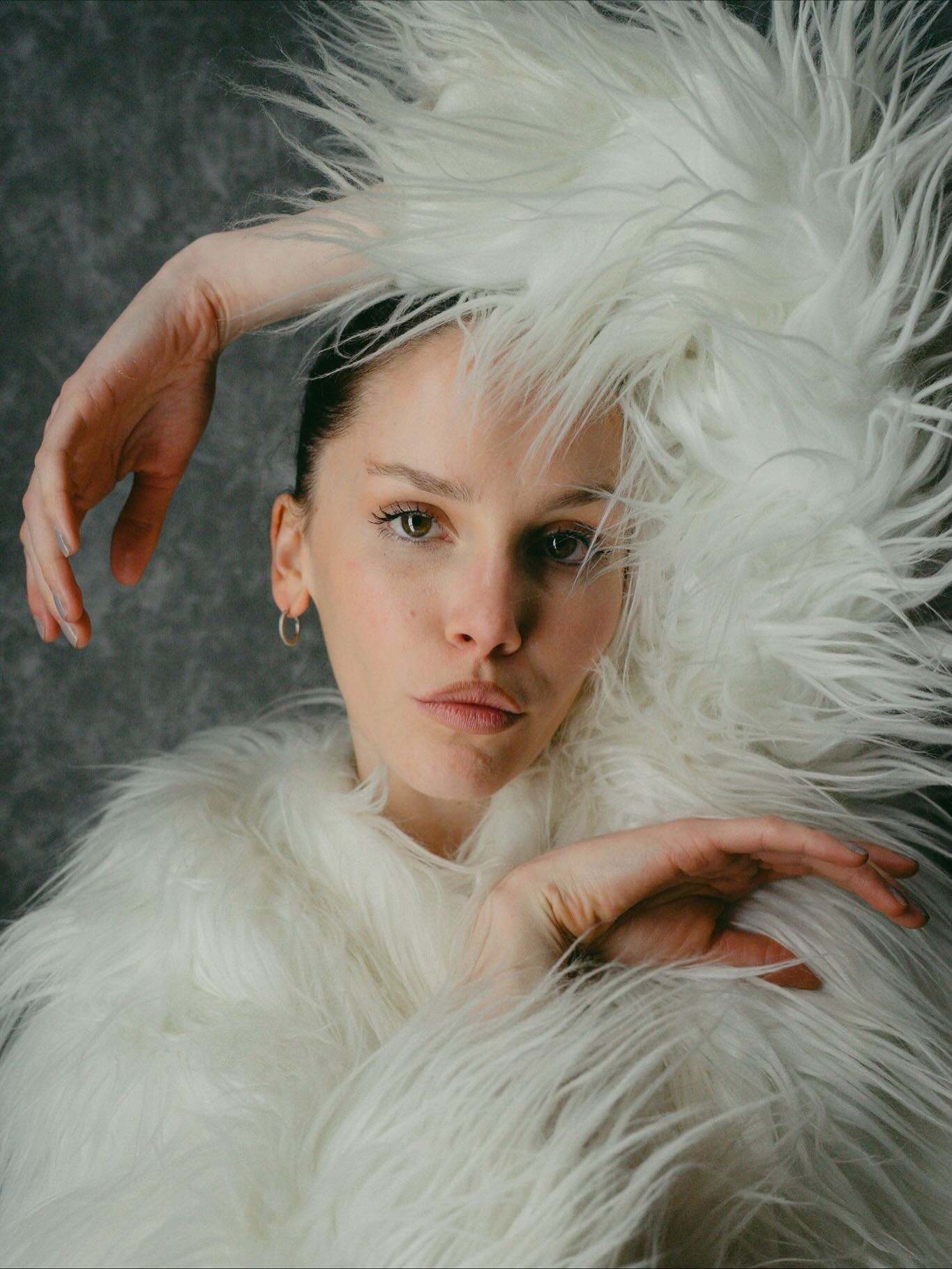Victoria — Model & Hostess in Milano photo 15