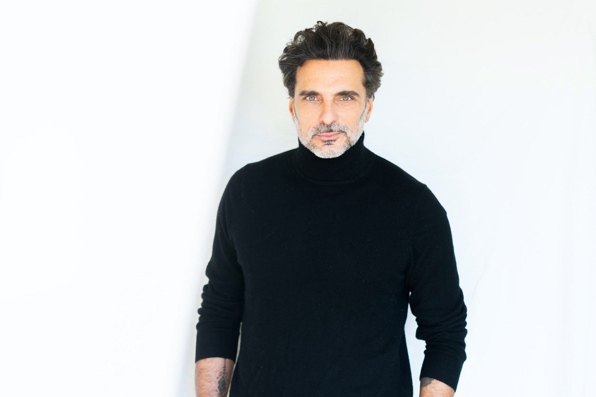 Polo — Model & Host in Paris photo 2