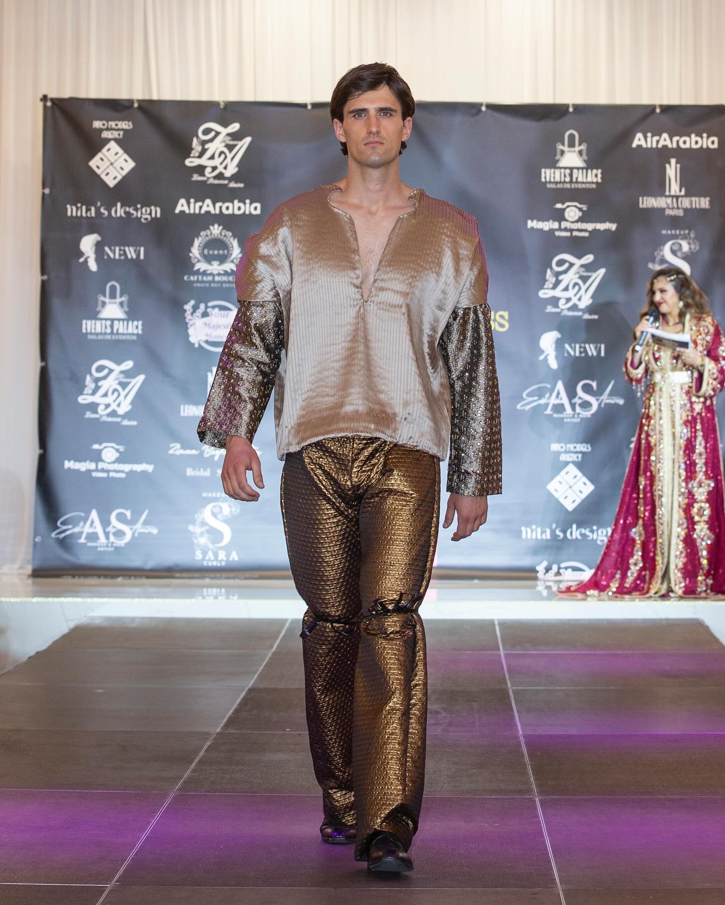 Alex — Model & Host in Madrid photo 8
