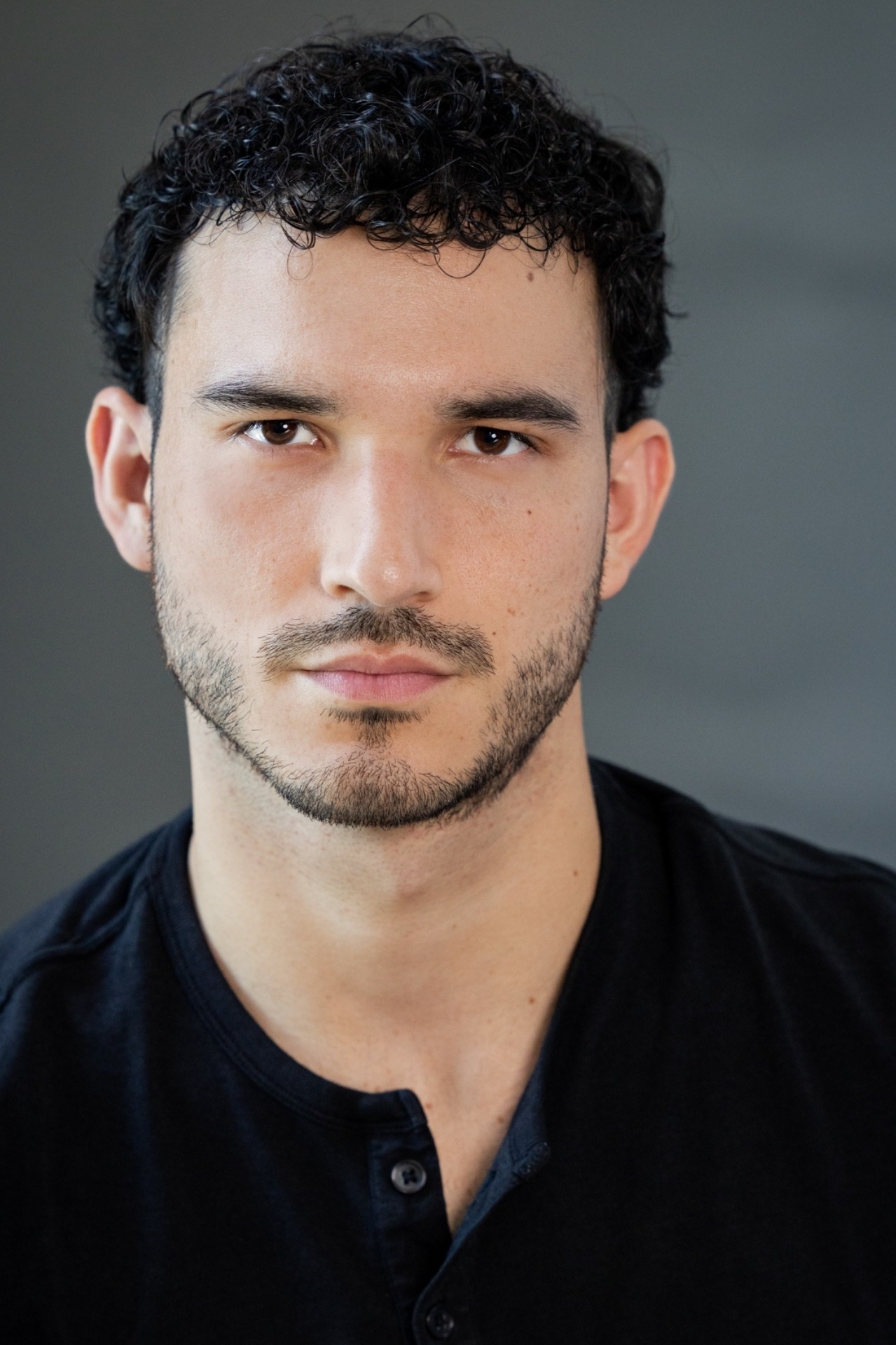 Ismael — Model & Host in Madrid photo 7