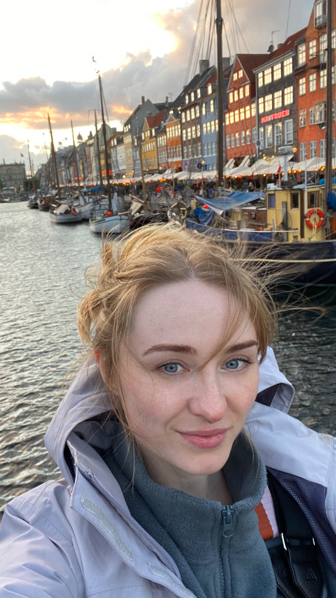 Stephanie — Model & Hostess in Luxembourg photo 12
