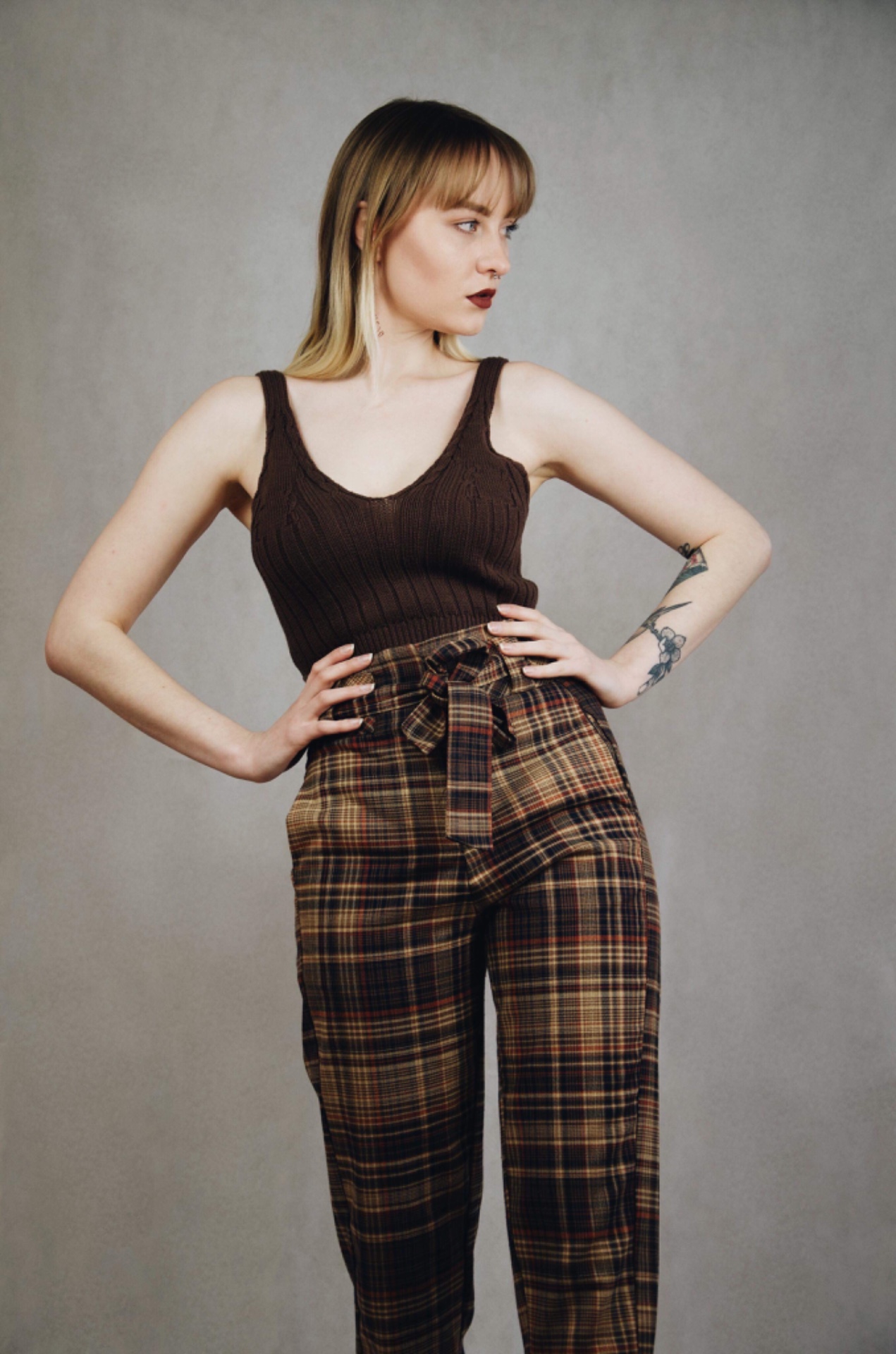 Stephanie — Model & Hostess in Luxembourg photo 4