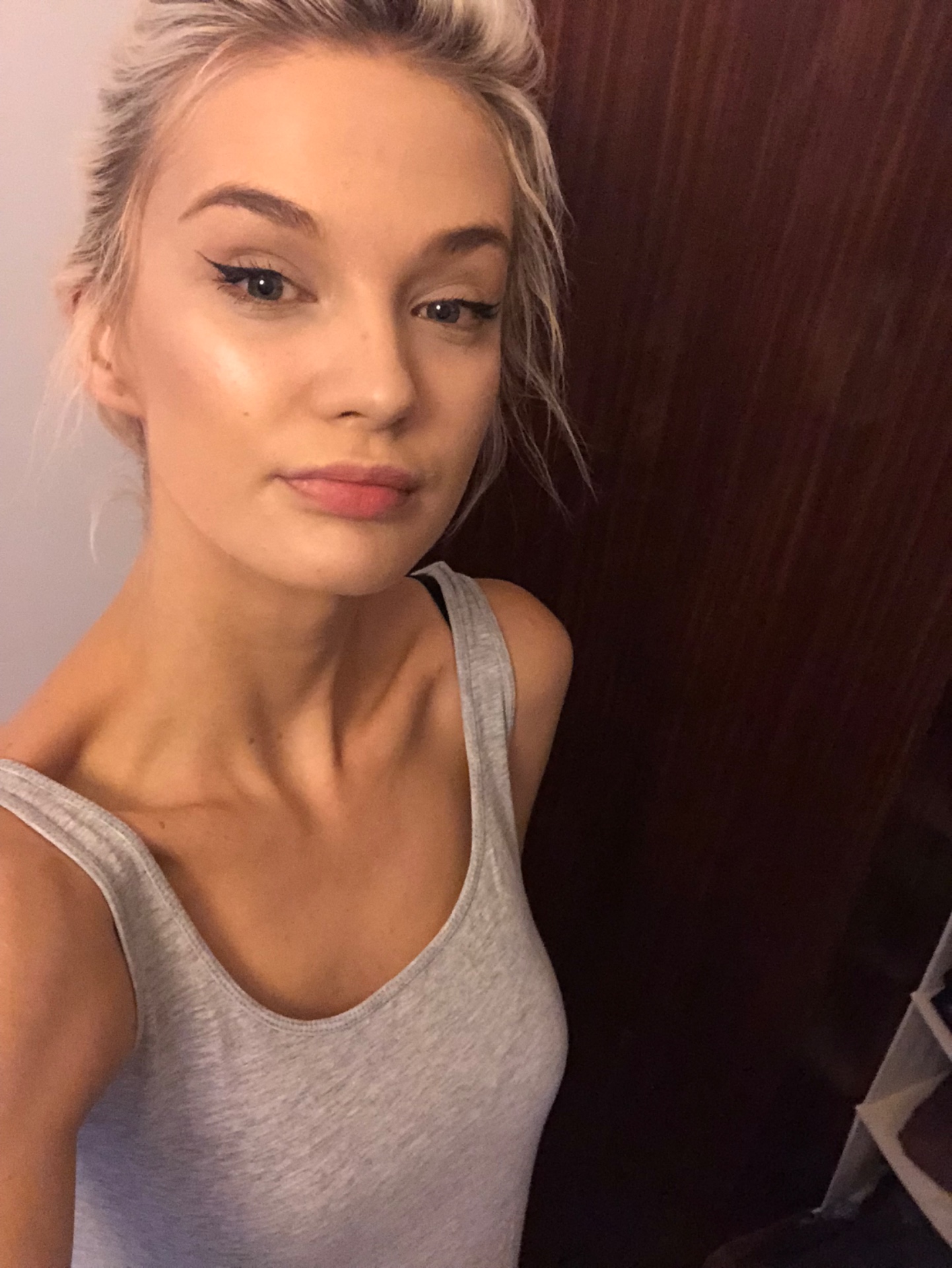 Elena Sandra — Model & Hostess in Bergamo photo 1