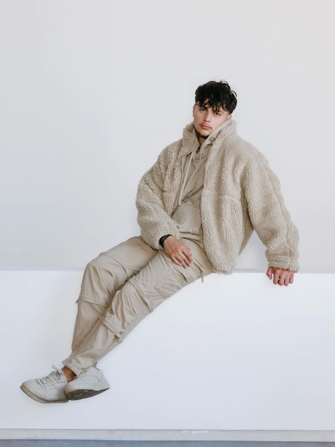 Baran — Model & Host in Saint-josse-ten-noode photo 1