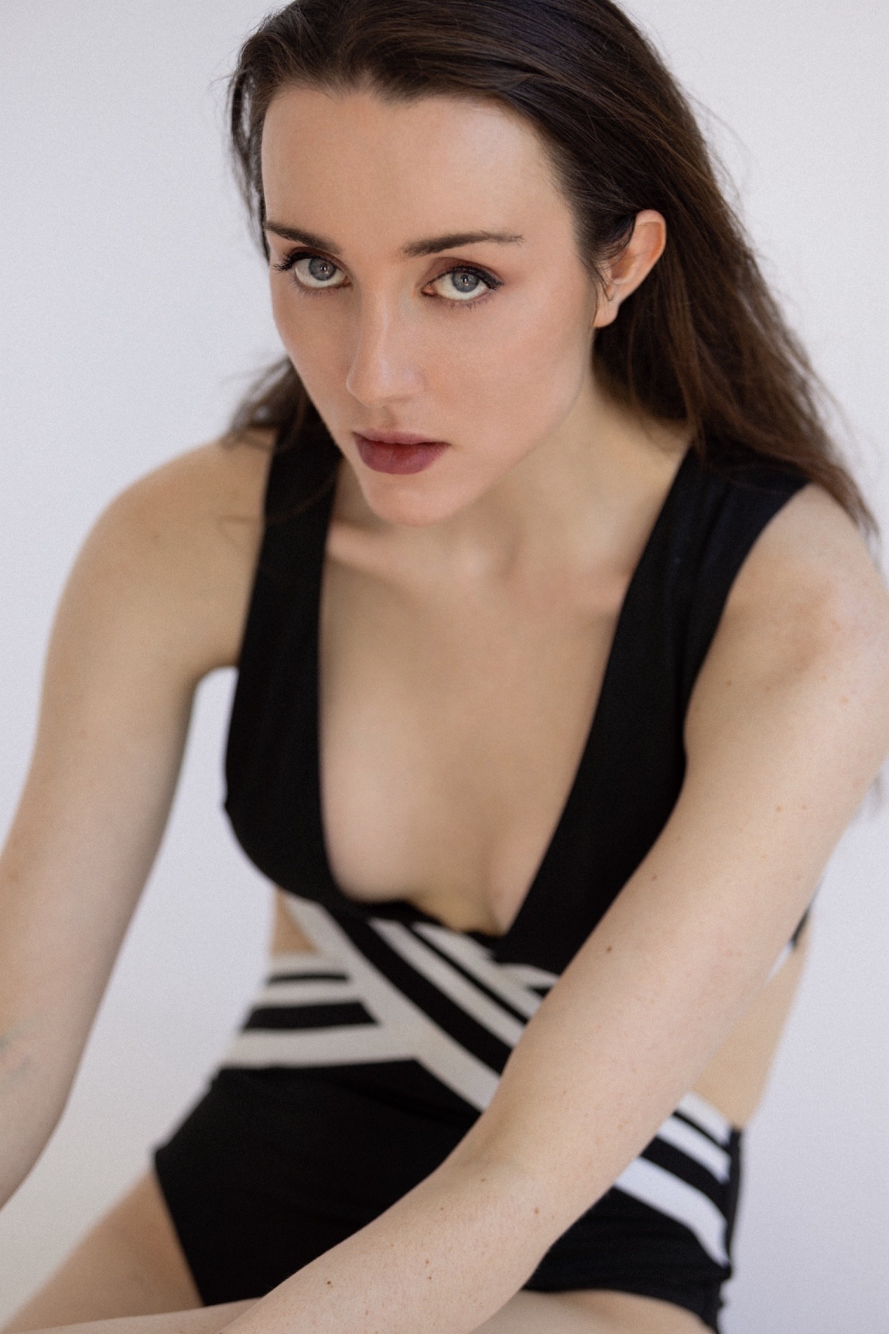 Louisa — Model & Hostess in Greater London photo 1